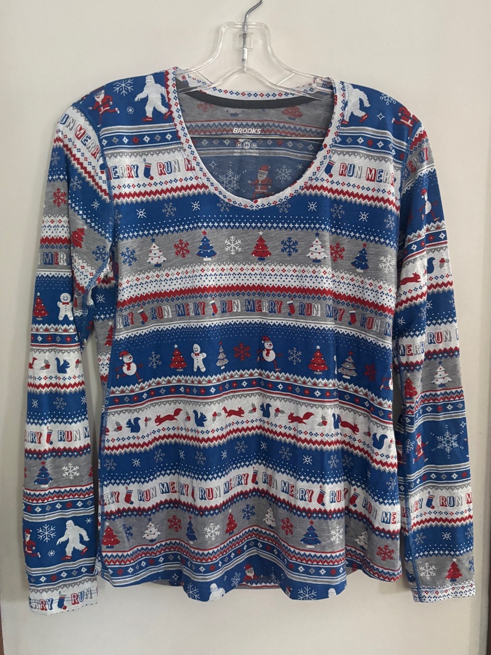 Brooks Women’s Fit Christmas Running Shirt Size Medium